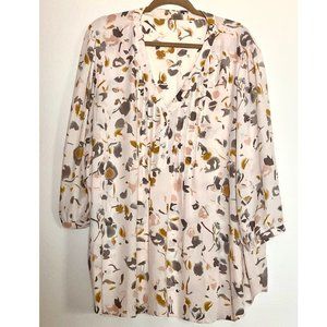 Soft pink print Tunic with pintuck detail